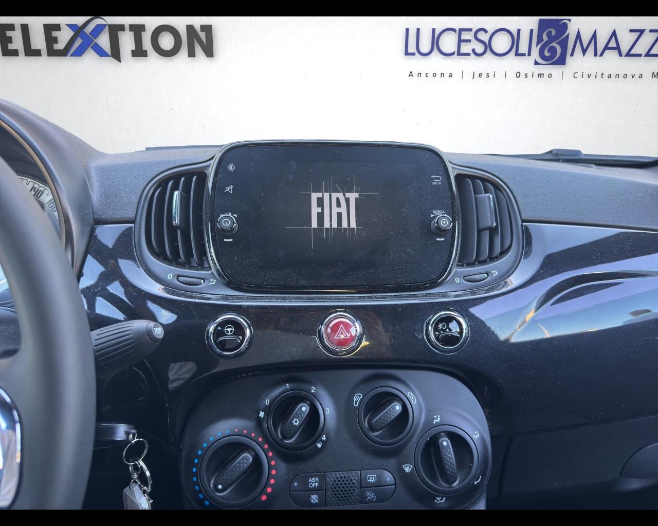 FIAT 500 (2015-2024) - 500 C 1.0 Hybrid Dolcevita