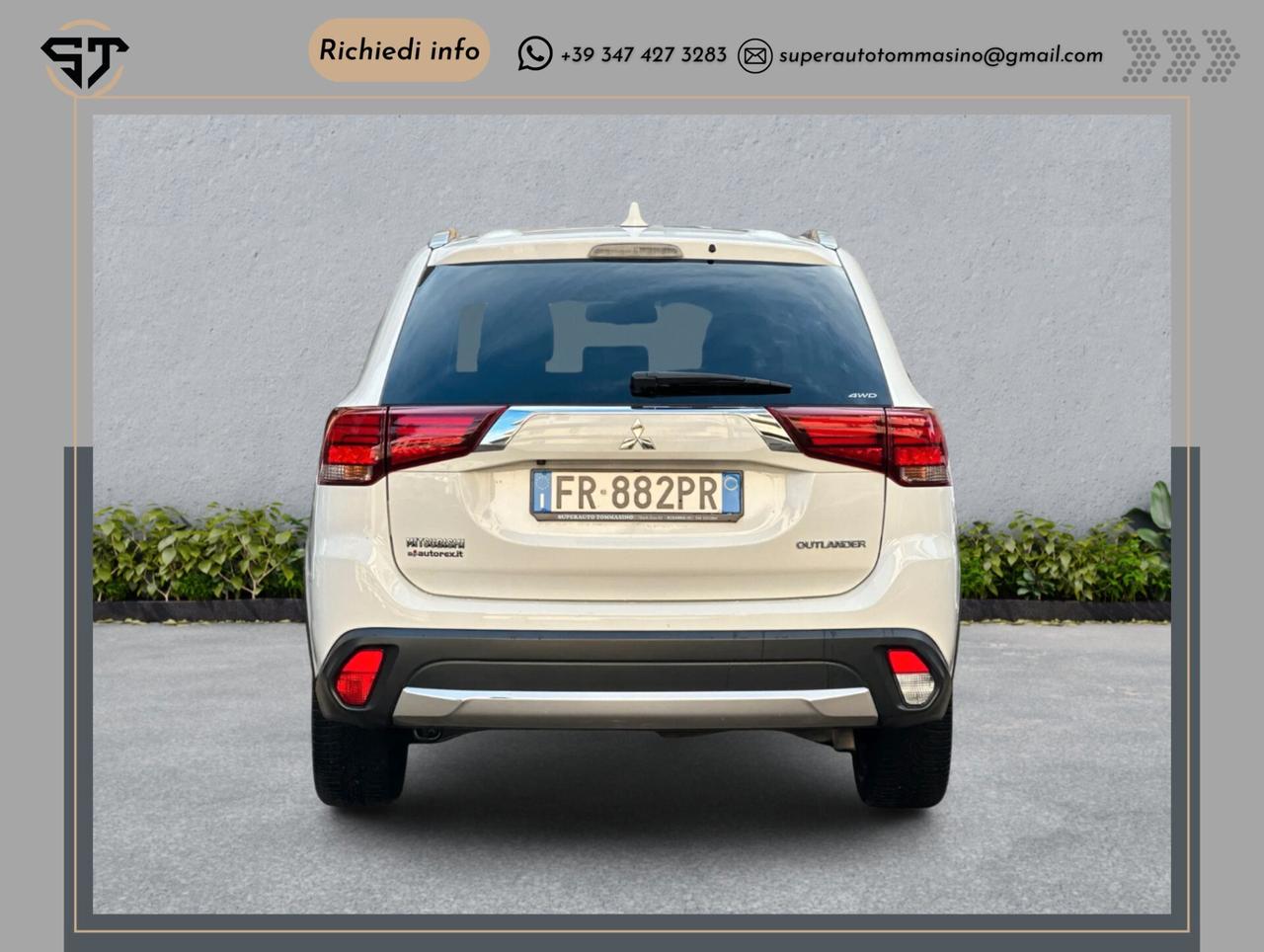 Mitsubishi Outlander 2.2 DI-D 4WD 7 POSTI