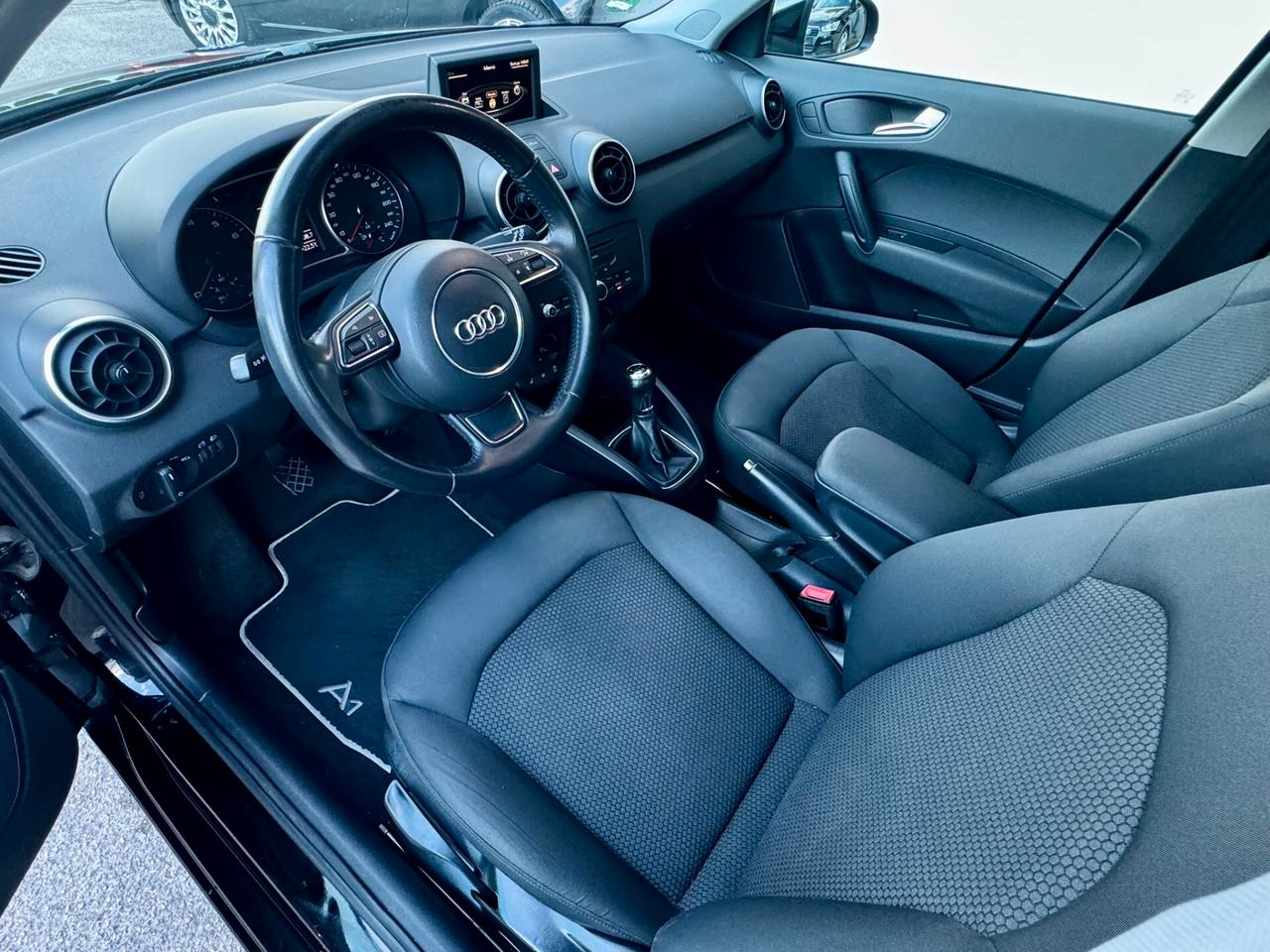 Audi A1 Sportback 1.2 TFSI Attraction