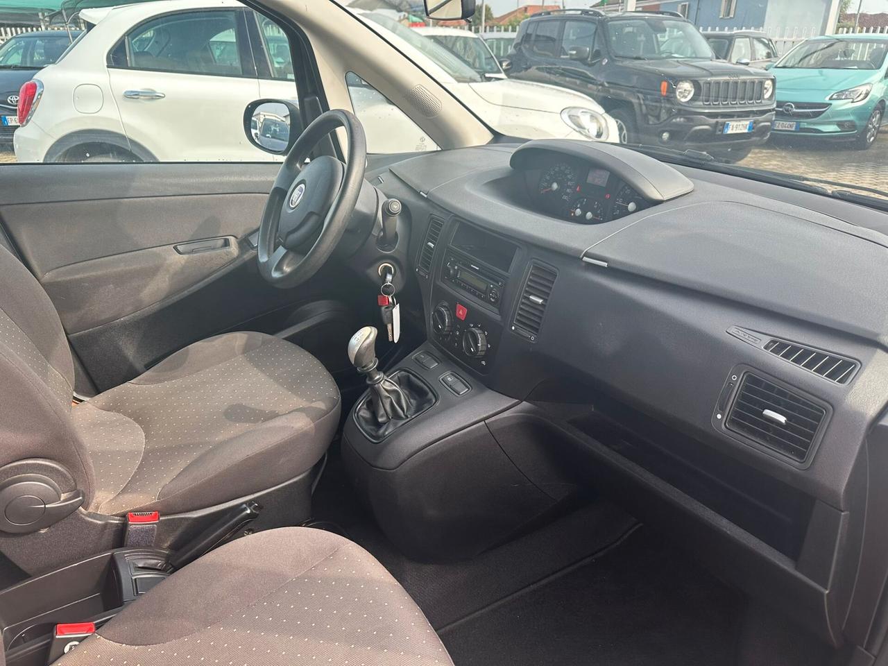 Fiat Idea 1.2 16V BlackLabel