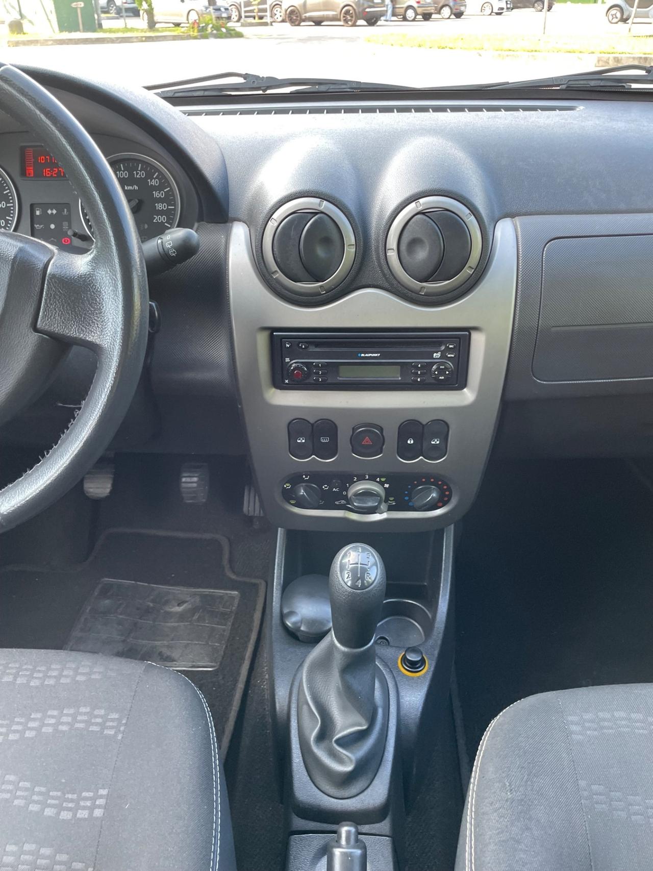 Dacia Sandero Stepway 1.6 8V 90CV* Neo patentati *