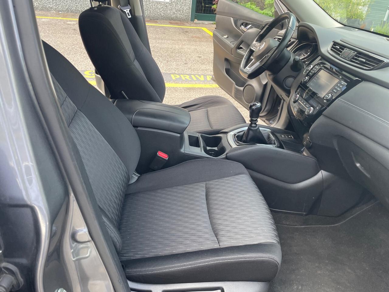 Nissan X-Trail 1.6 DIG-T 2WD*Navi*comandi al volante*