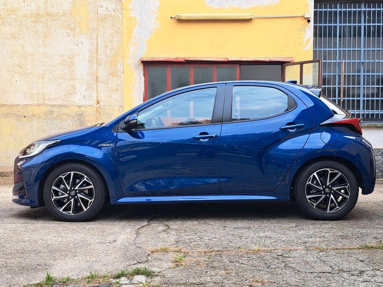 Toyota Yaris 1.5 Hybrid 5P Trend * 8.000 KM *