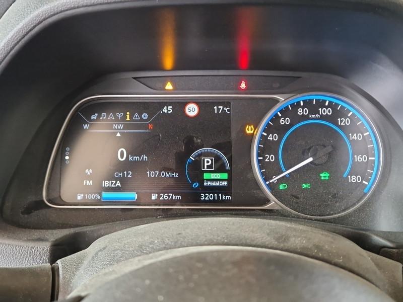 NISSAN LEAF Acenta 40KWh 5 PORTE