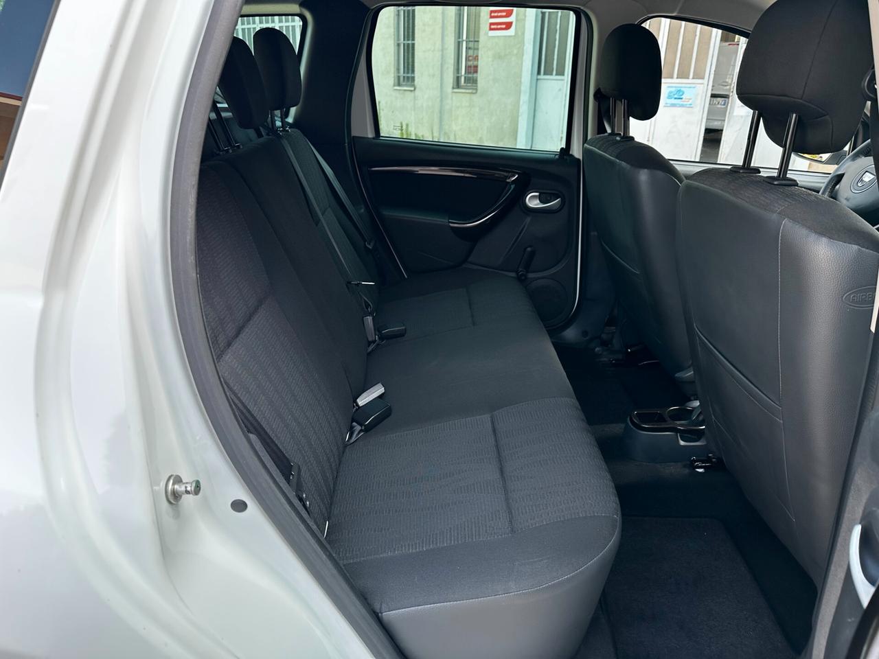 Dacia Duster 1.5 dCi 110CV 4x4 Lauréate "NEOPATENTATI"