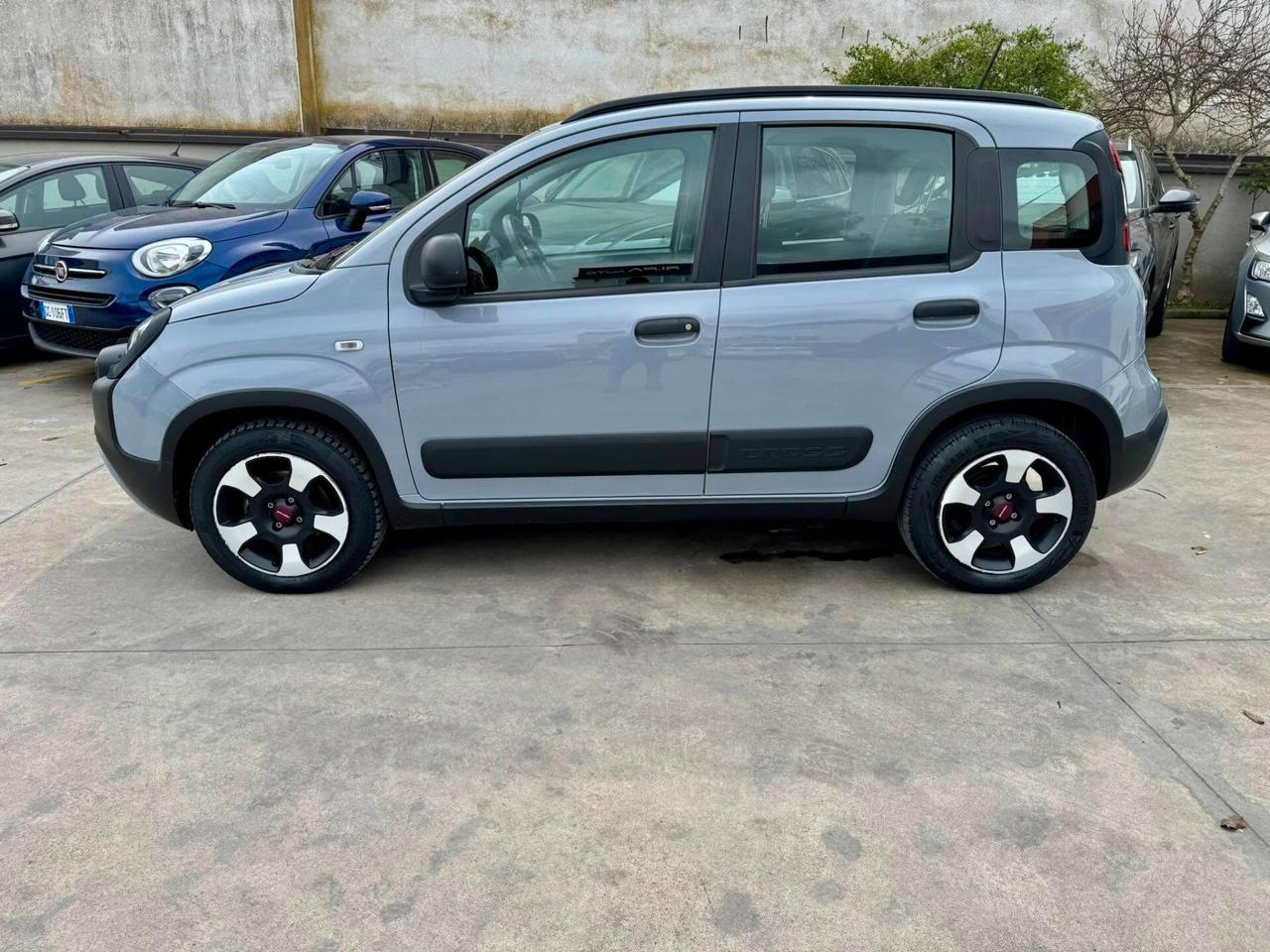 Fiat Panda 1.0 FireFly S&S Hybrid City Cross