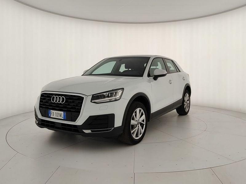 Audi Q2 1.6 TDI Business - FARI LED, PDC