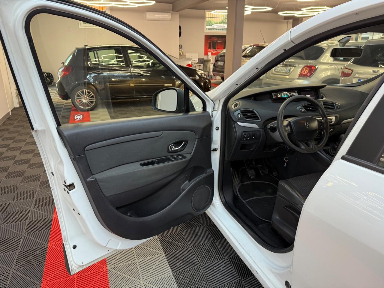 Renault Scenic Scénic XMod 1.5 dCi - FABIANOAUTO