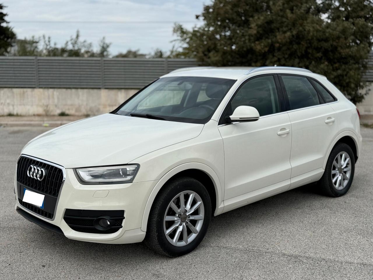 Audi Q3 2.0 TDI Business Plus