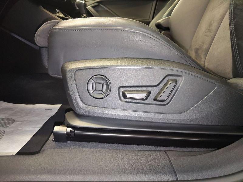 Audi Q3 RS SPB quattro S tronic