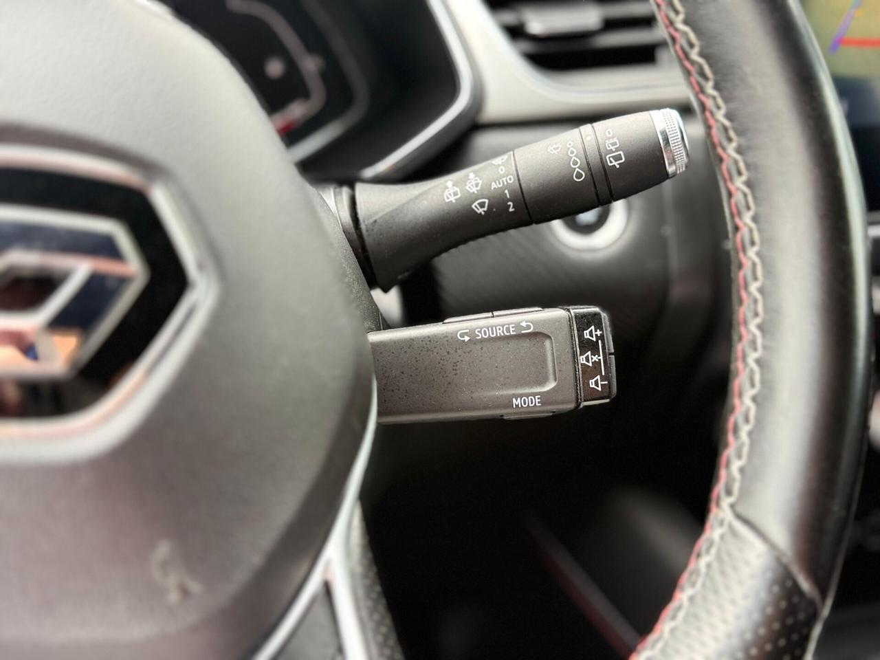 Renault Captur Full Hybrid E-Tech 145 CV RS Line