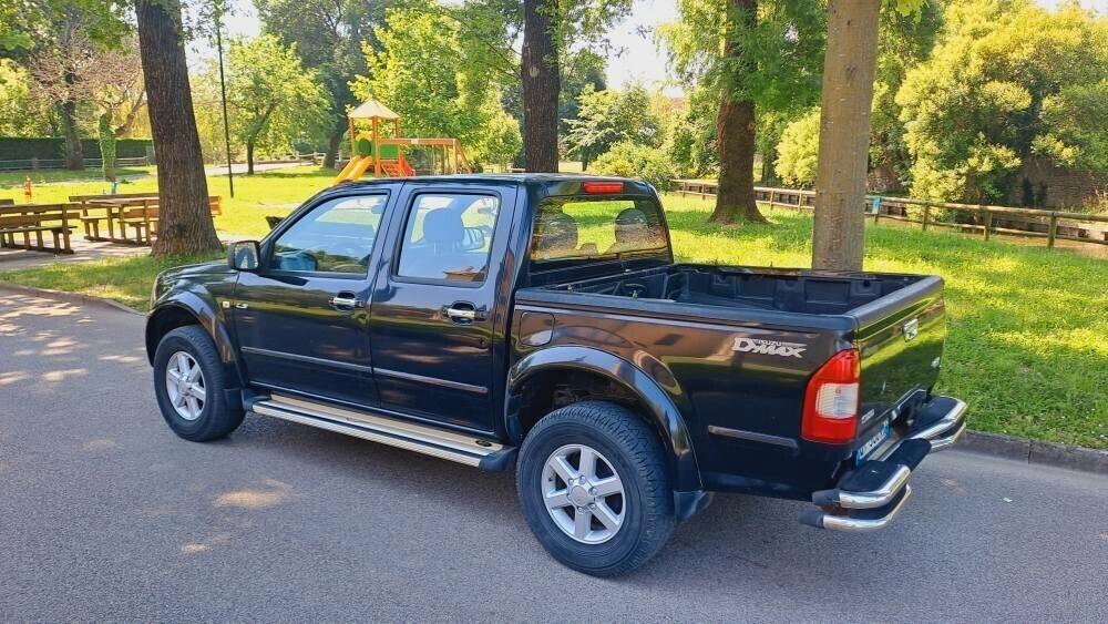 Isuzu D-Max PICK UP doppia cabina AUTOCARRO 5 posti