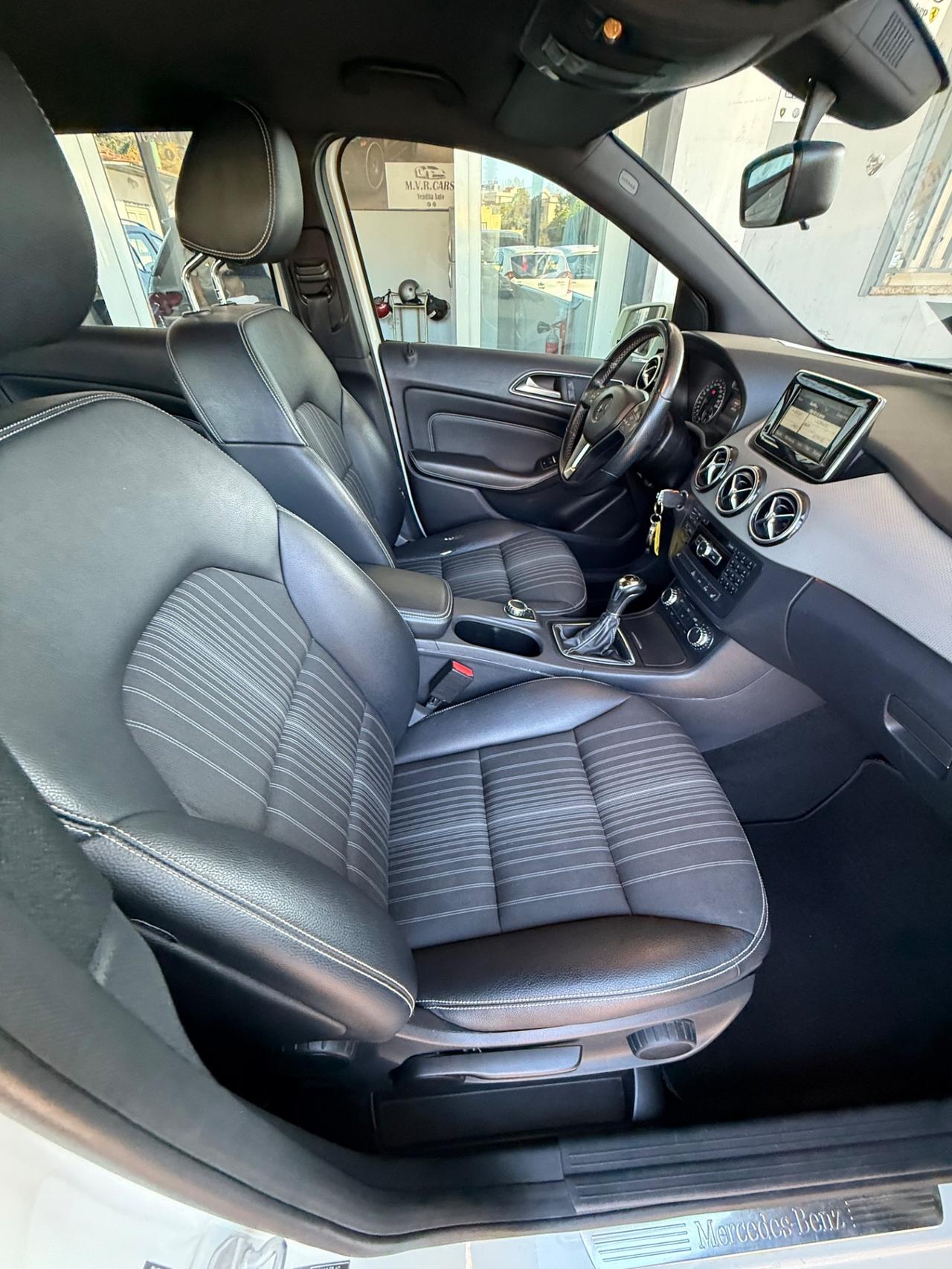 Mercedes-benz B 180 CDI Premium
