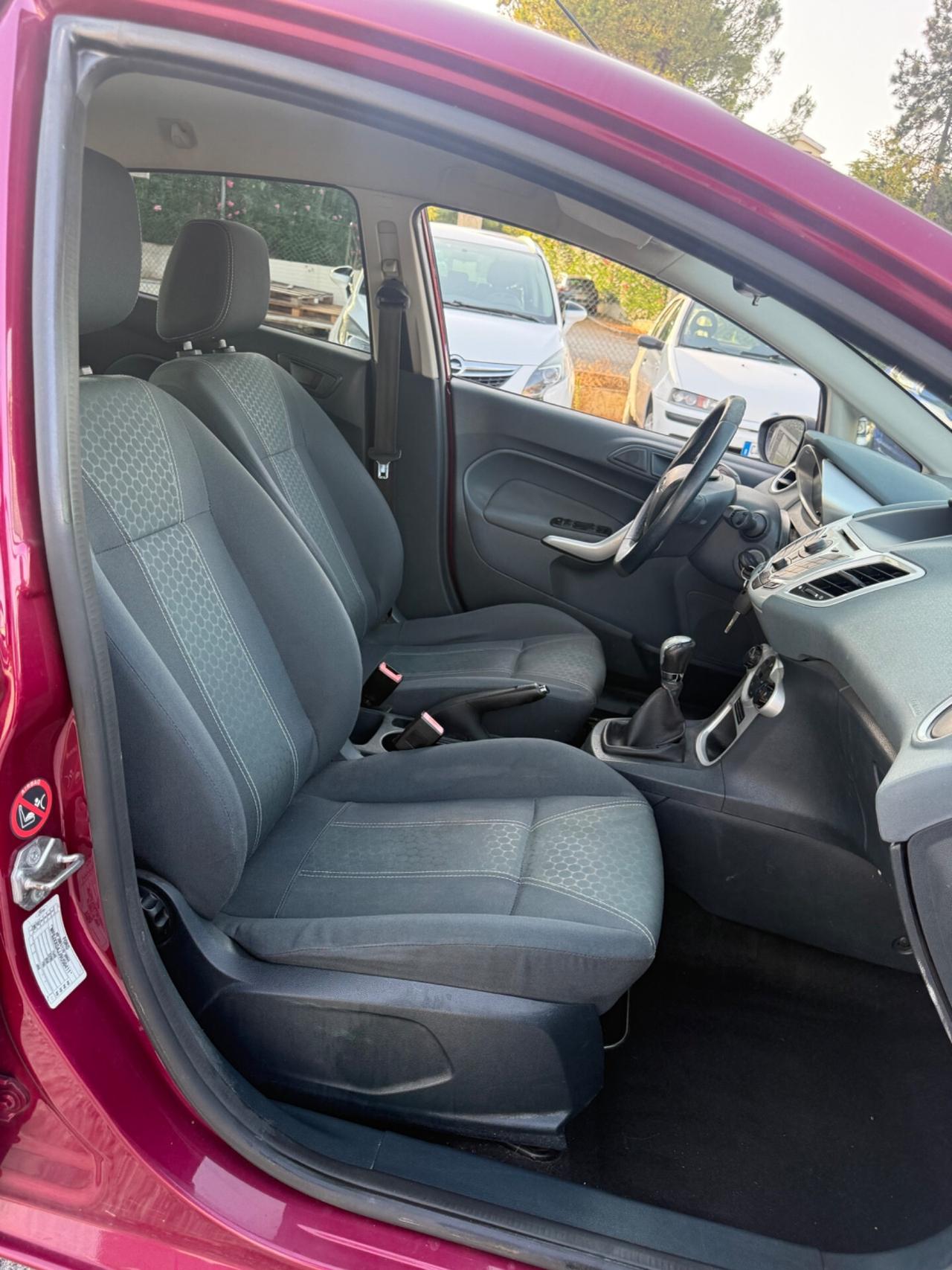 Ford Fiesta Diesel 1.4 TDCi NEOPATENTATI UNIPROP