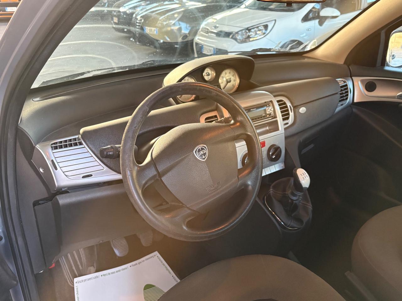 Lancia Ypsilon 1.2 Argento