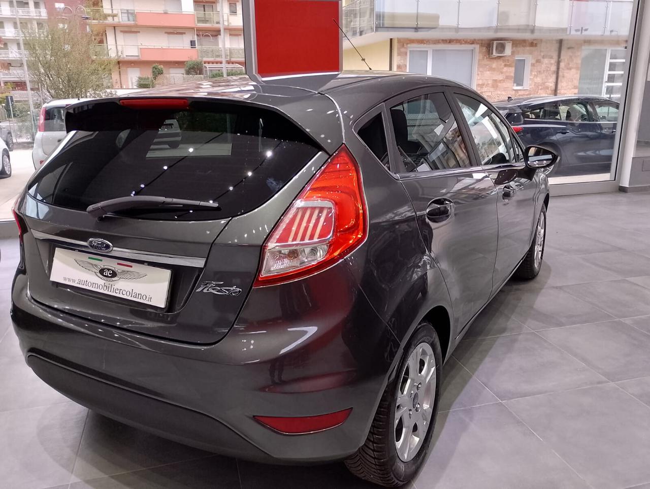 Ford Fiesta 1.5 TDCi 75CV 5 porte Titanium