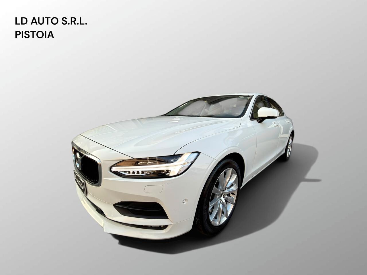 Volvo S90 D5 AWD Geartronic Momentum
