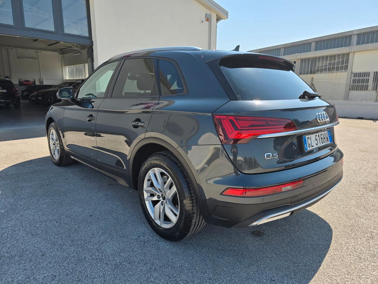 Audi Q5 35 TDI S tronic Business