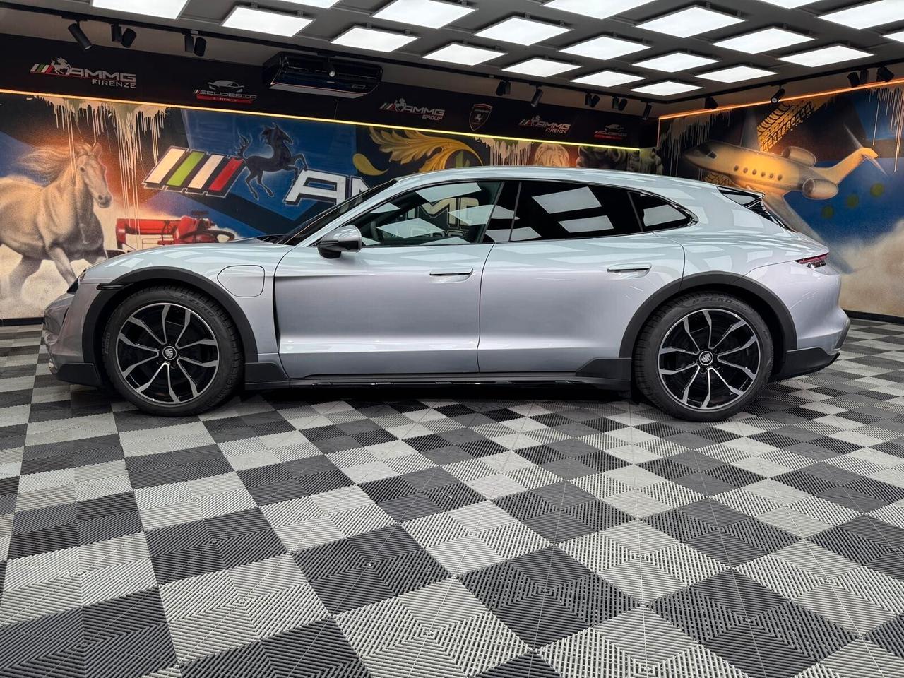 Porsche Taycan 4 Cross Turismo (391)