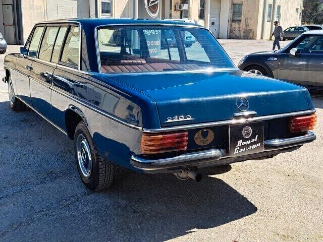 MERCEDES W115 D\8 220D LANG LIMOUSINE -ASI TARGA ORO-