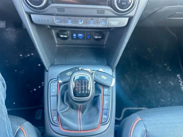 Hyundai Kona 1.0 T-GDI Xpossible
