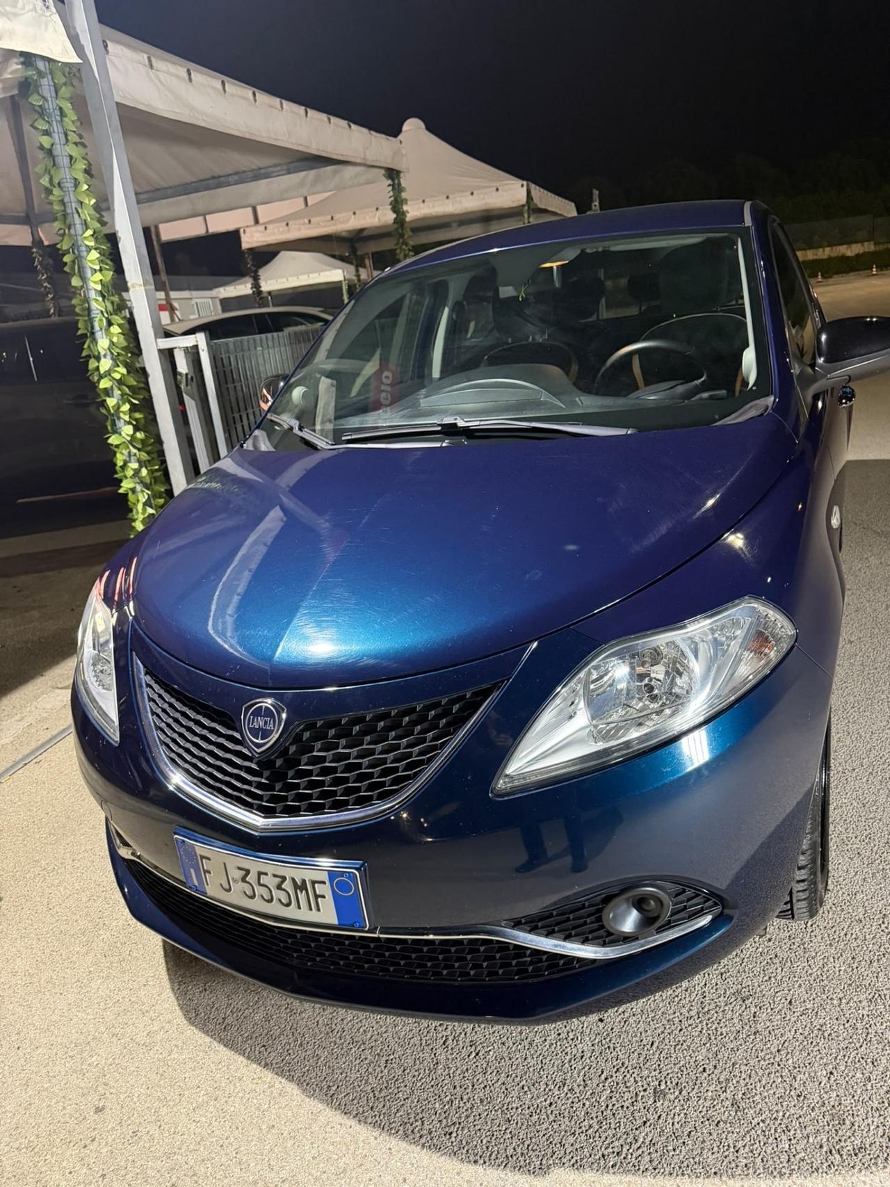 Lancia Ypsilon 1.3 MJT 95CV 2017 Perfetta garanzia