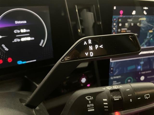 RENAULT Austral 1.2 E-Tech full hybrid Iconic Esprit Alpine 200cv