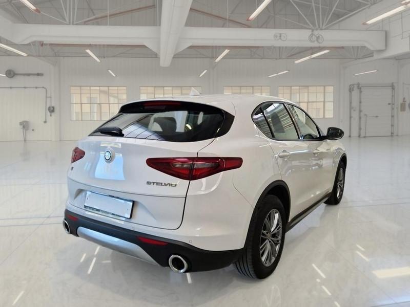 ALFA ROMEO STELVIO 2.2 Turbo Diesel 190CV Business AT8 Q4