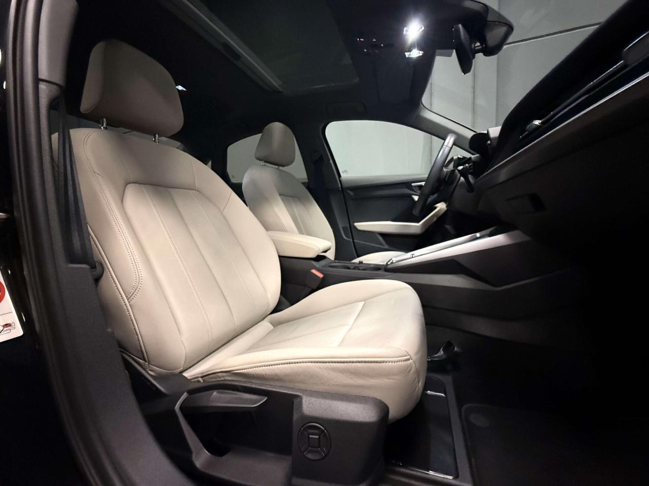 Audi A3 Sedan 35 TFSI S tronic