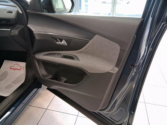 PEUGEOT 3008 BlueHDi 130 S&S EAT8 Active Business