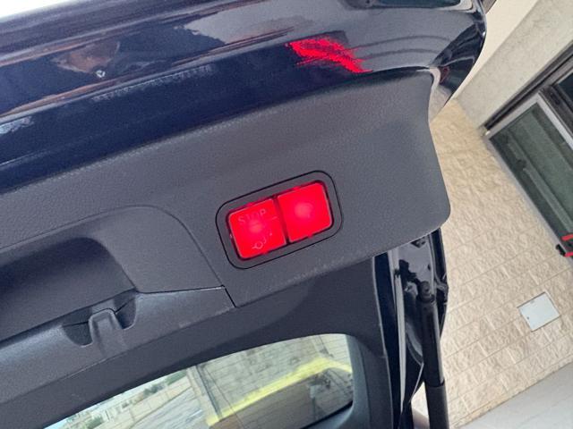 MERCEDES-BENZ GLC 300 de 4Matic Plug-in hybrid Coupé Premium Plus.