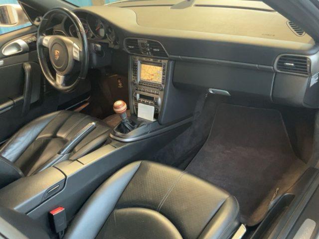 PORSCHE 911 Carrera Coupé