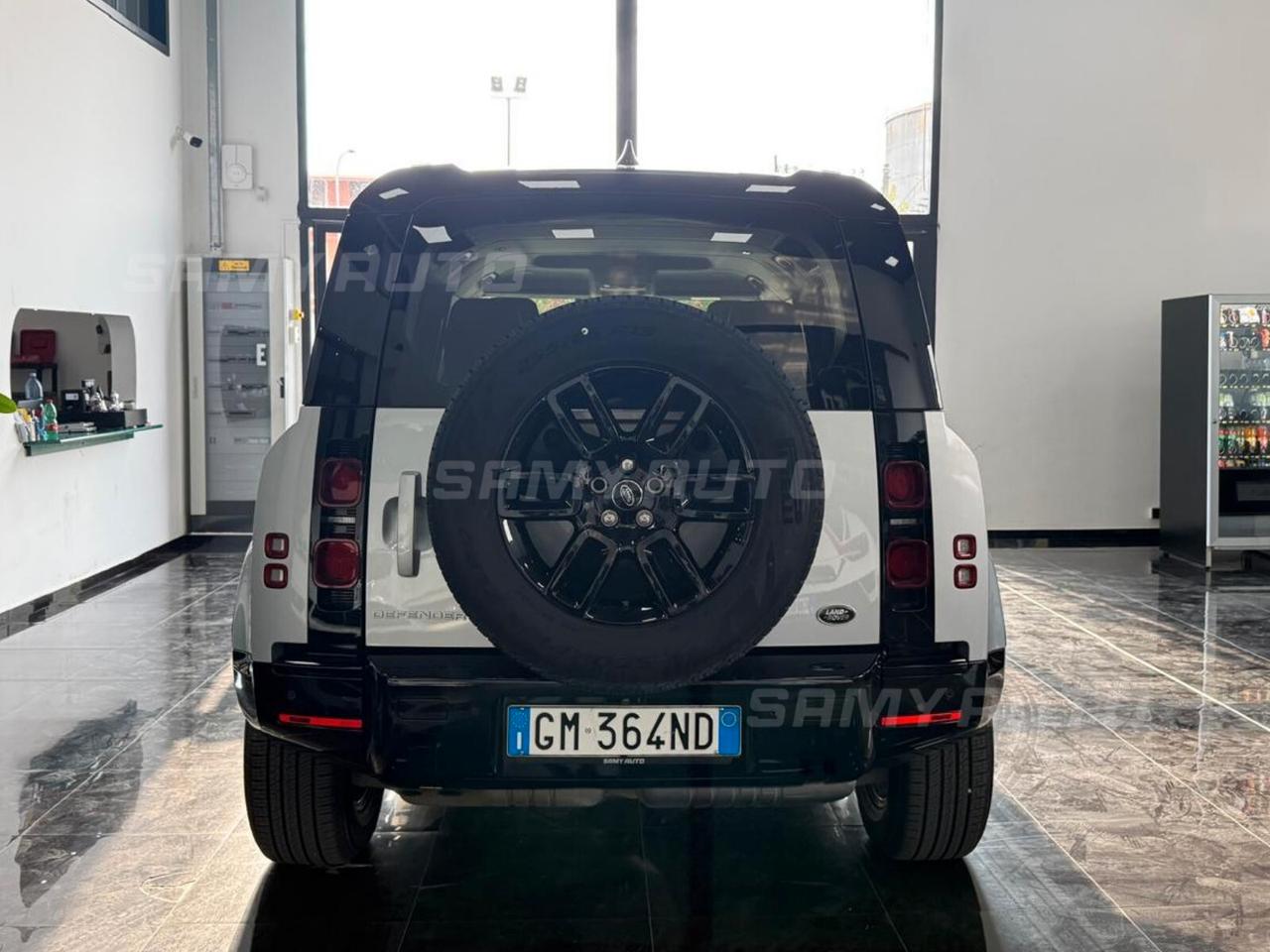 Land Rover Defender 110 3.0D I6 250 CV AWD Auto X-Dynamic HSE