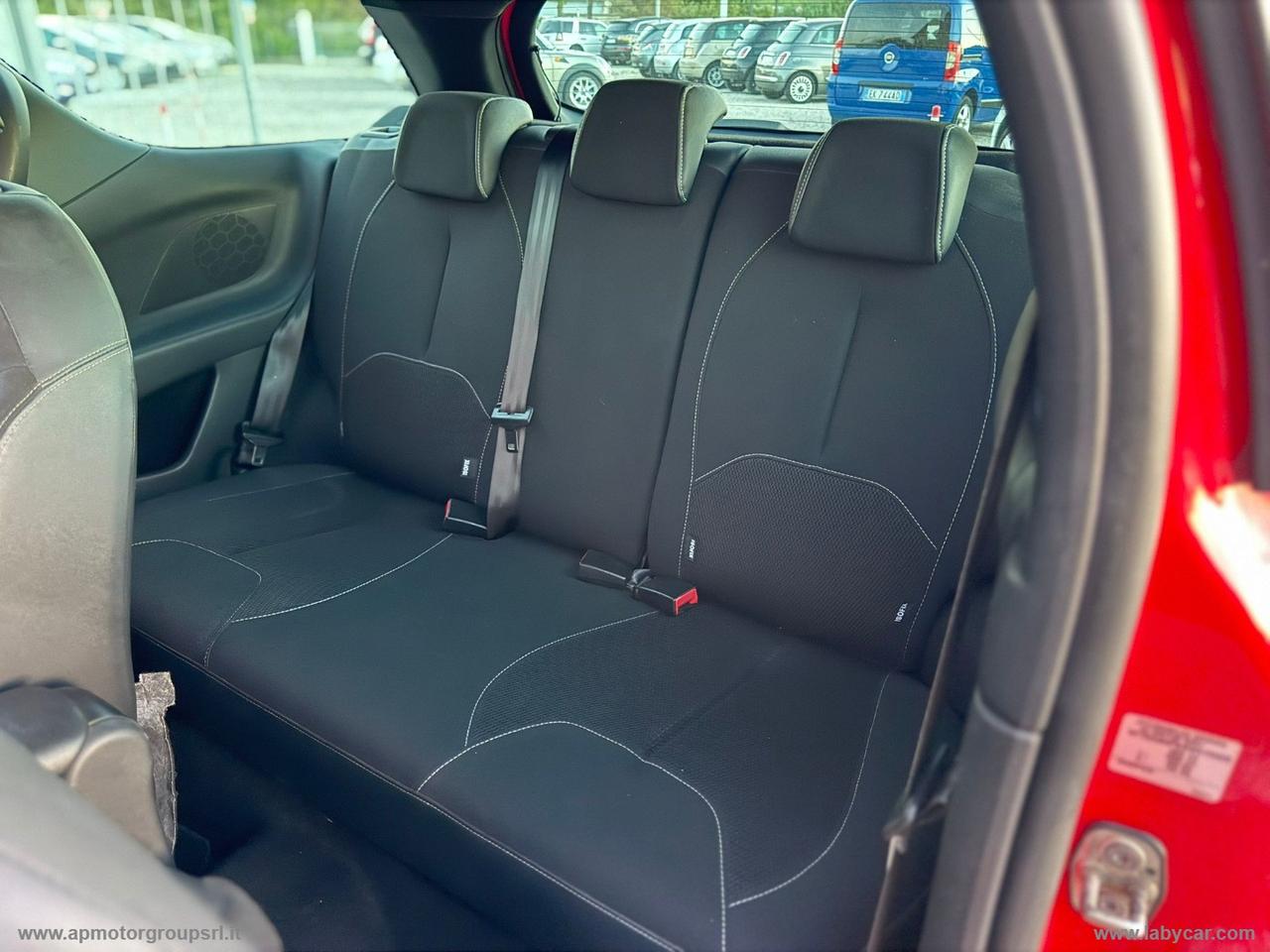 DS AUTOMOBILES DS 3 1.6 e-HDi 90 airdream EXCLUSIVE