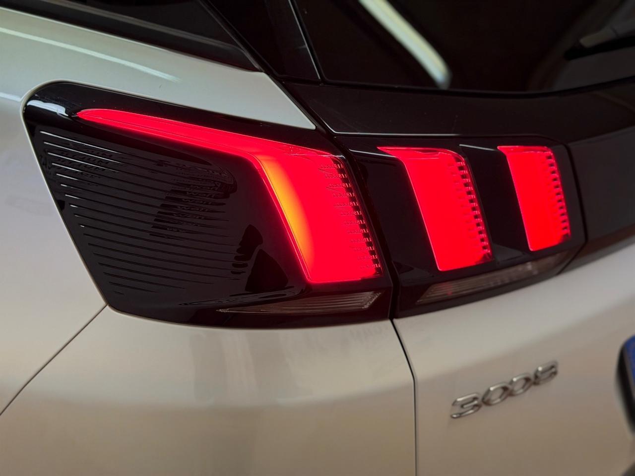 Peugeot 3008 BlueHDi 130 S&S EAT8 Allure Pack