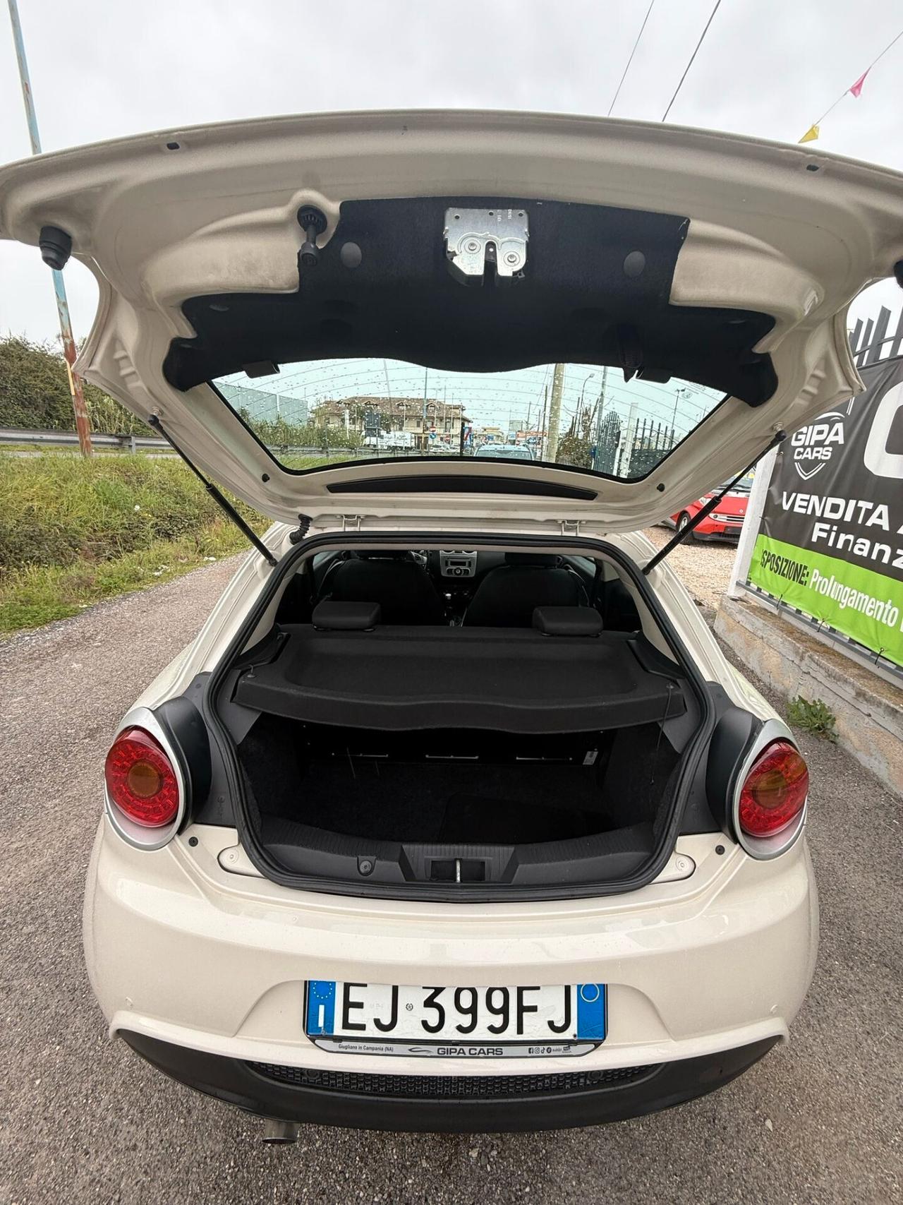 Alfa Romeo MiTo 1.4 105 CV M.air S&S Distinctive Sport Pack