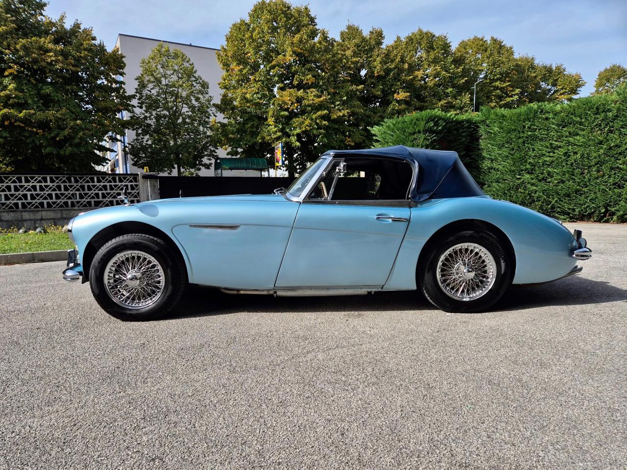 Austin Healey MKII 3000
