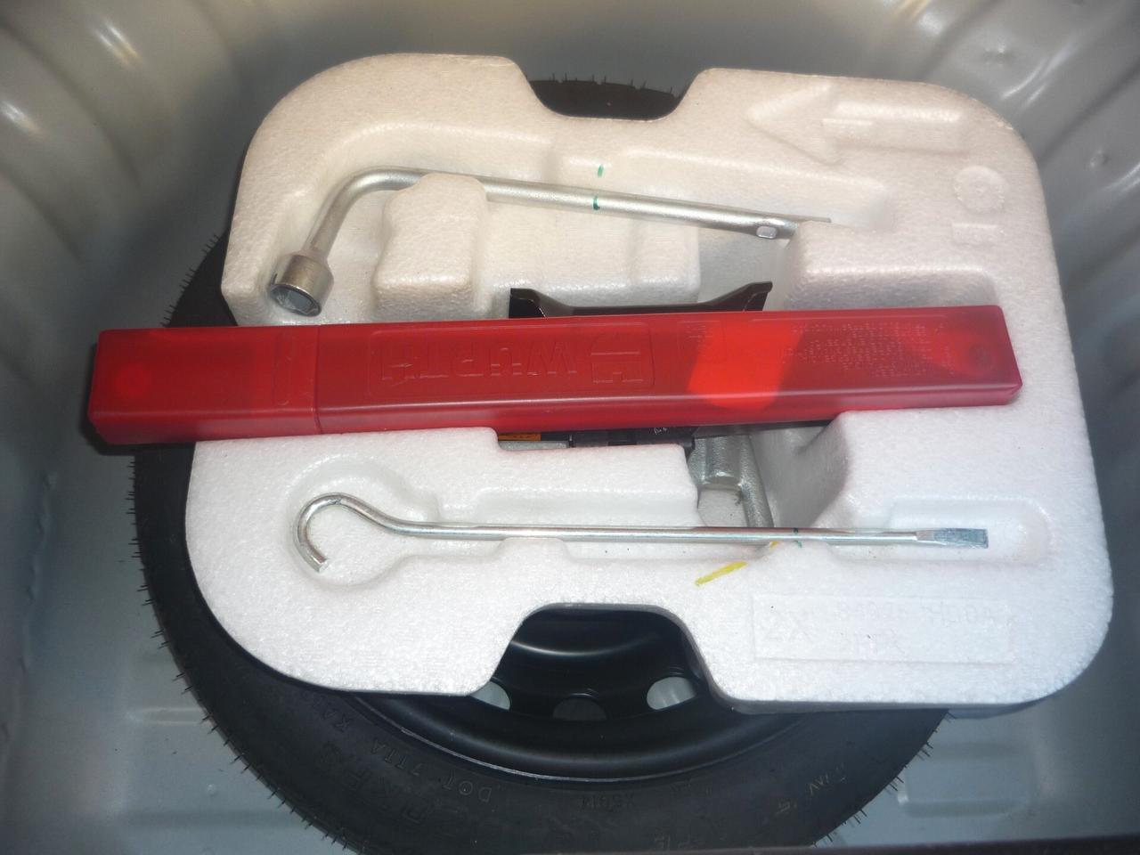 Nissan Micra 1.2 12V 5 porte Acenta Young