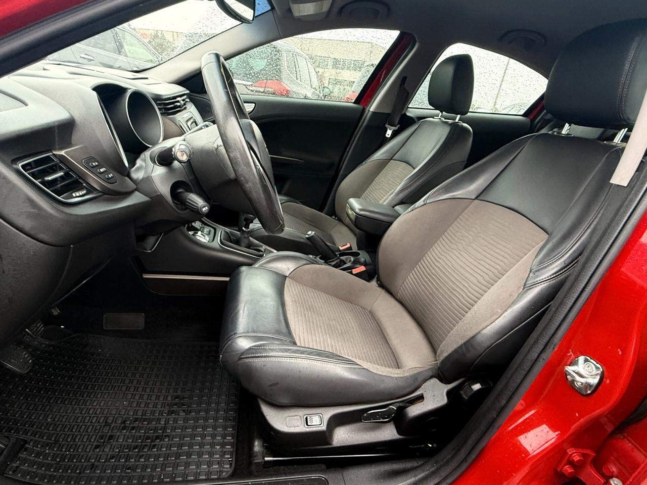 Alfa Romeo Giulietta 1.6 JTDm-2 105 CV Exclusive