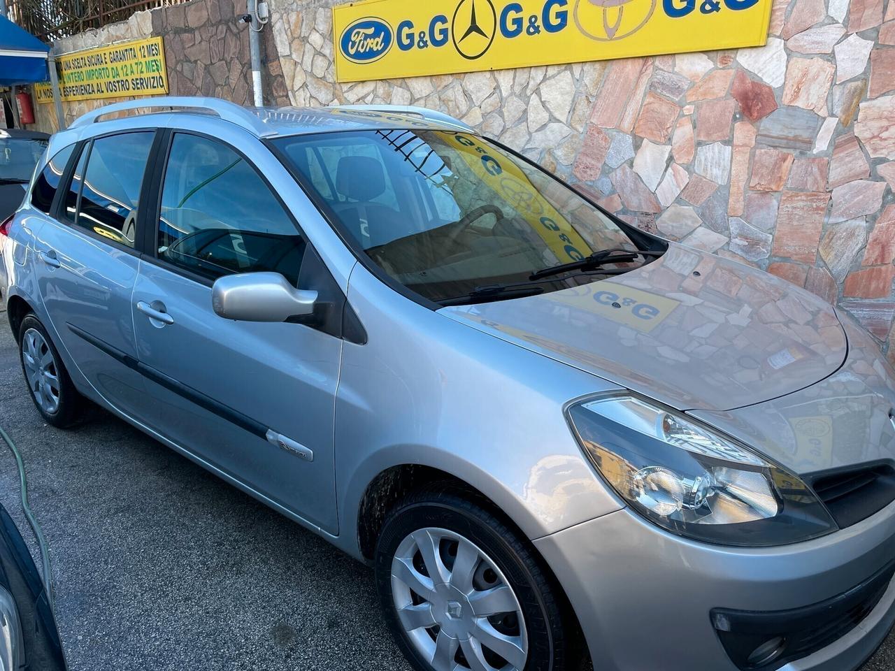 Renault Clio 1.2 16V SporTour Rip Curl