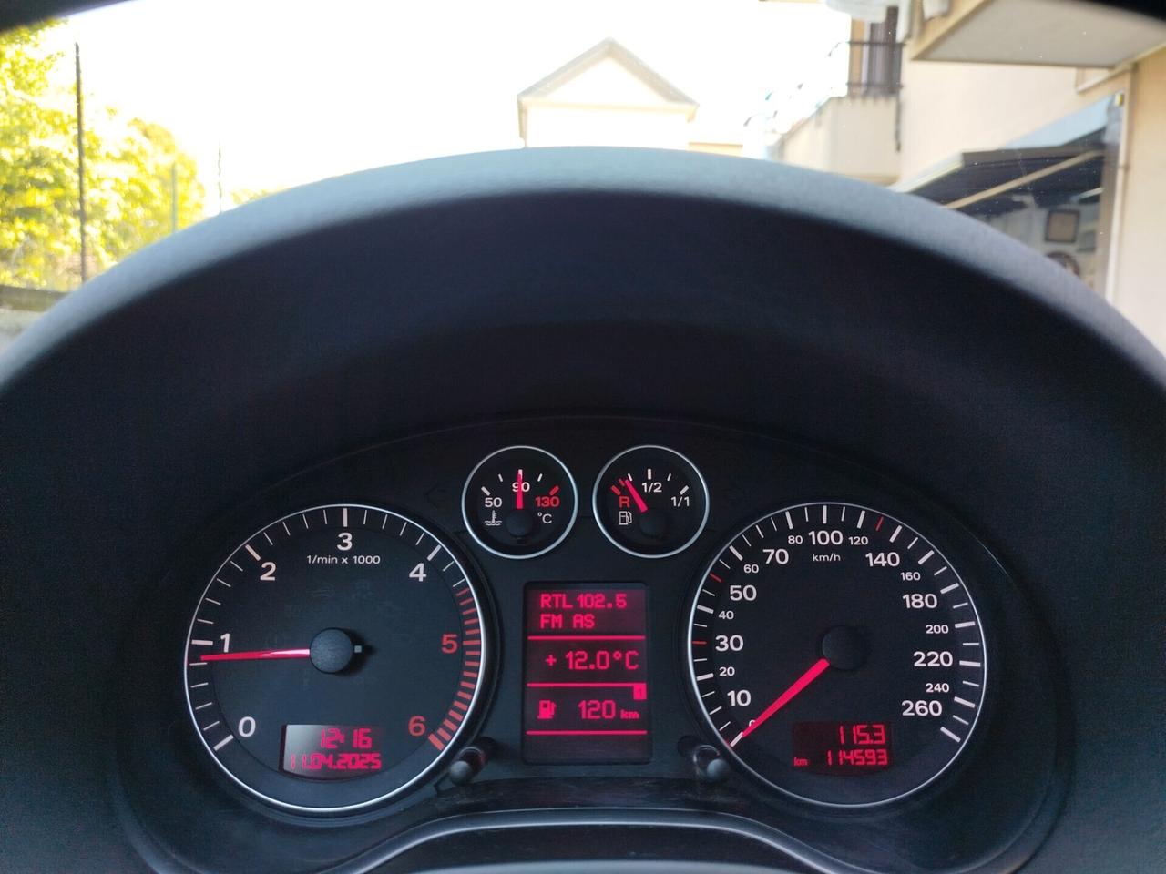 Audi A3 SPB 2.0 TDI 140cv / Tettuccio / Unipro