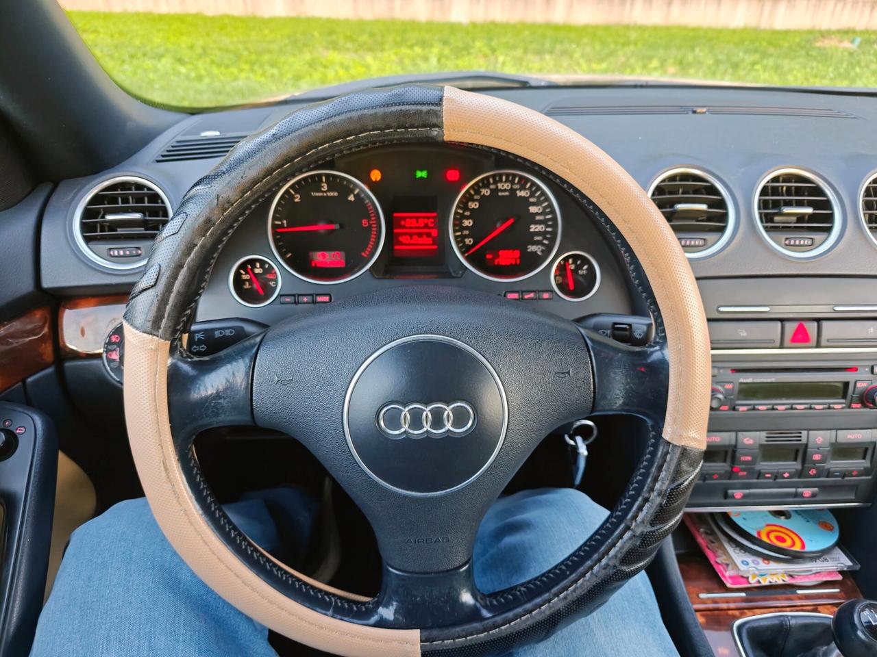 Audi A4 Cabriolet 2.5 v6 passaggio incluso