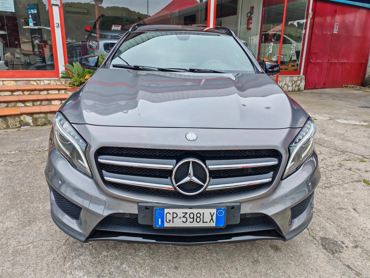 Mercedes GLA 200 AUTOMATIVA 2,0 diesel 07/2015 Cv136