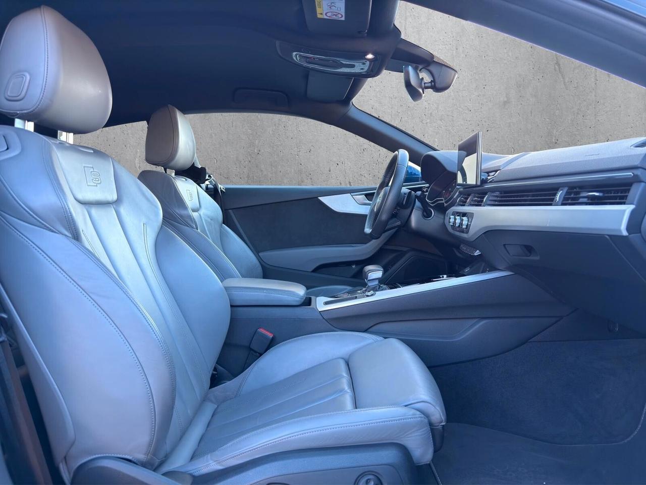Audi A5 40 TDI 204Cv S tronic line edition