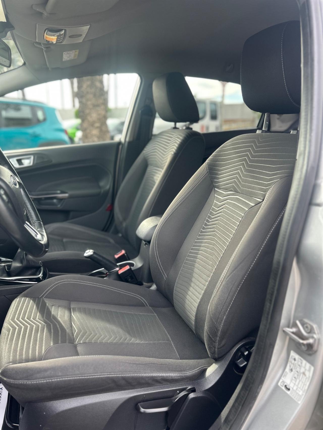 Ford Fiesta 1.5 TDCi 75CV Titanium