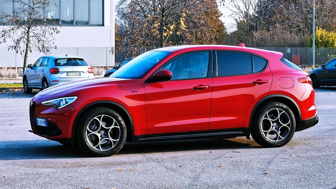 Alfa Romeo Stelvio 2.2 Turbodiesel 190 CV AT8 Q4 Sprint