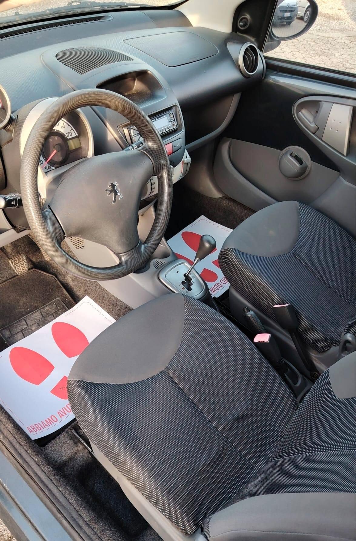 Peugeot 107 1.0 68CV 3p. Plaisir 2Tronic