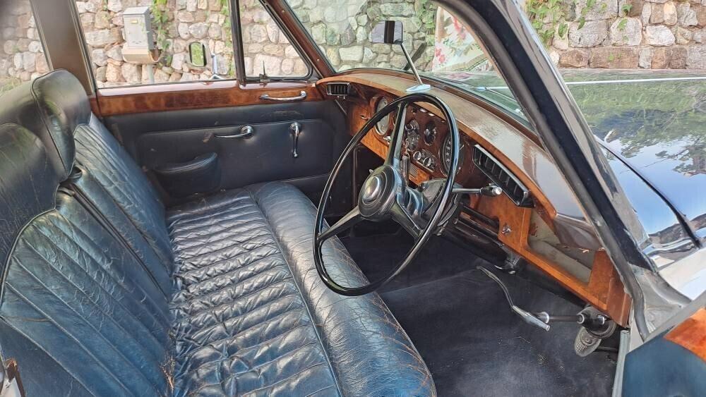 Bentley S2 RHD targhe italiane