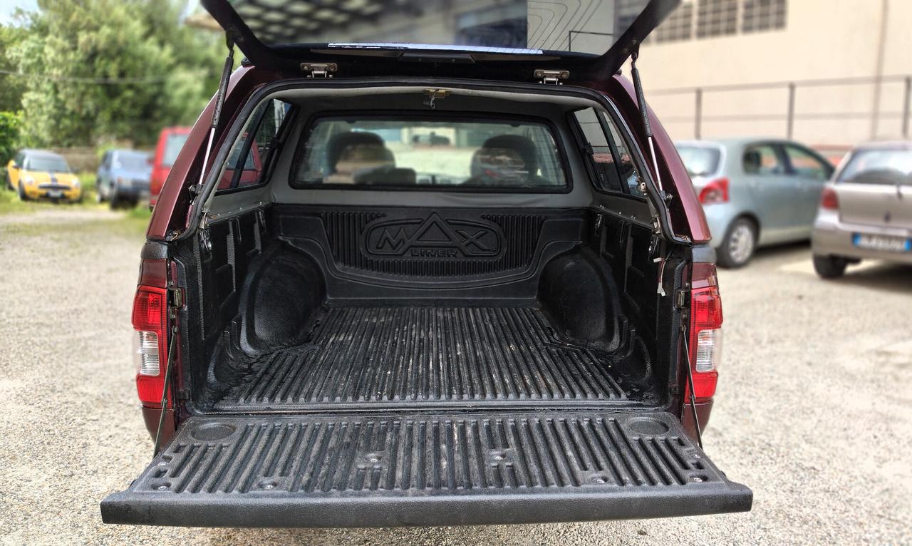 Isuzu D-Max 3.0 TD Aut+Gancio traino