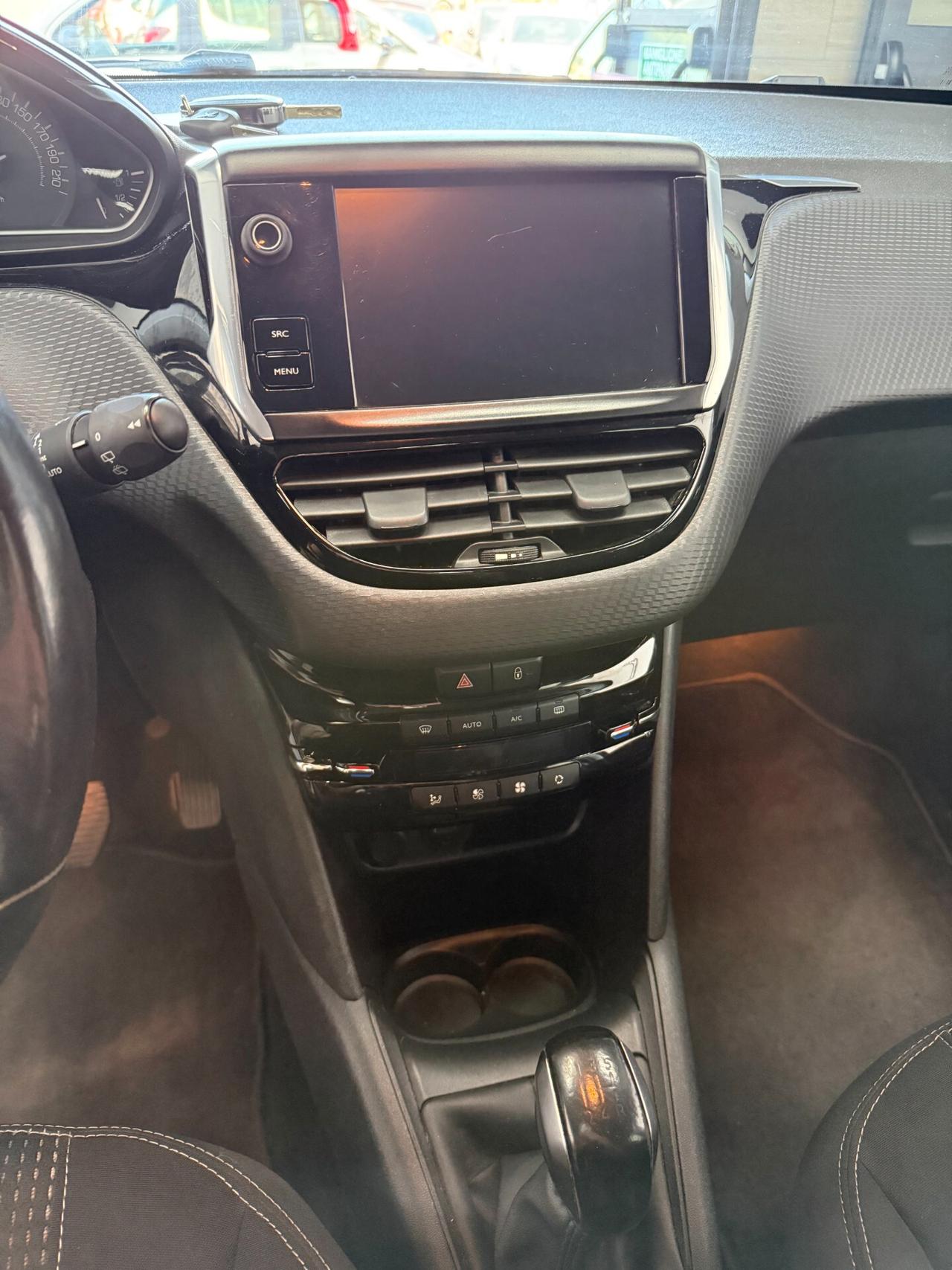 Peugeot 208 BlueHDi 75 5 porte Allure